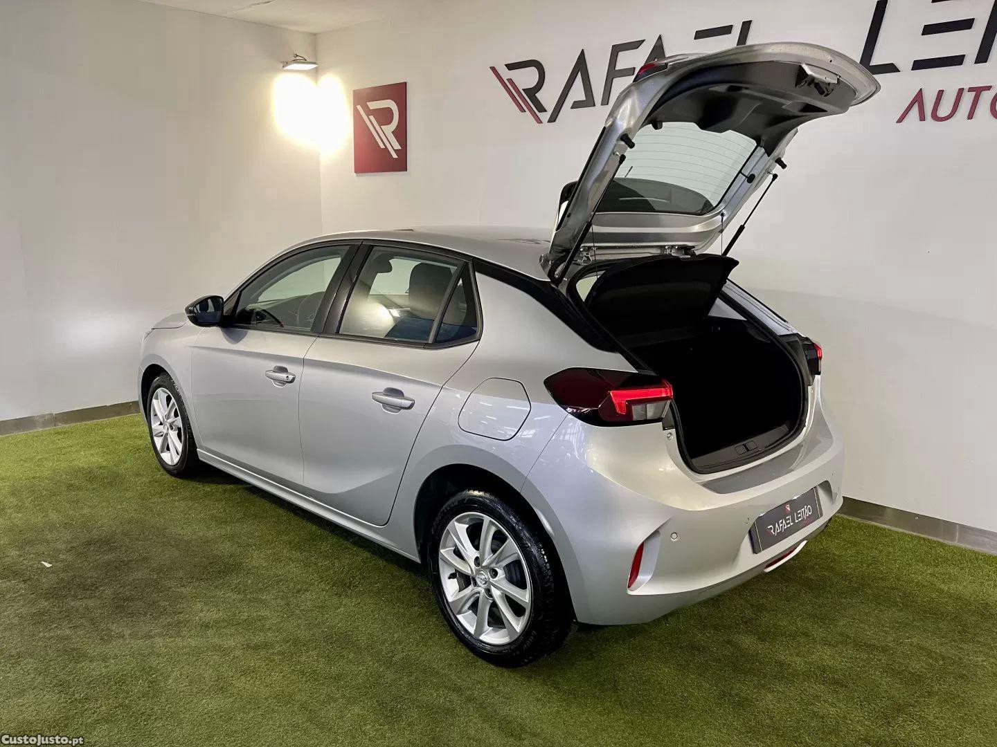 Opel Corsa 1.2 t edition — fotografia 2