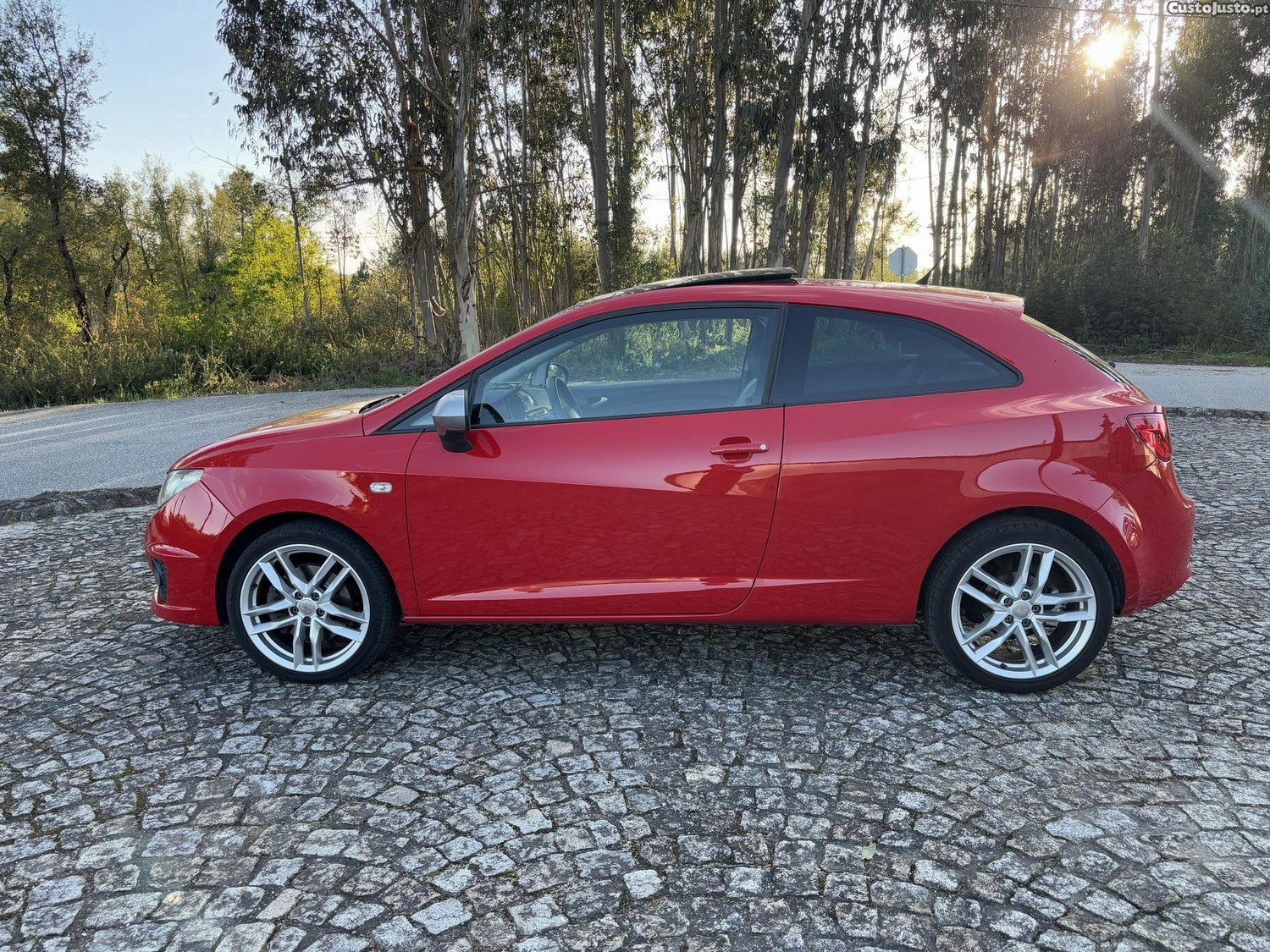 SEAT Ibiza 2.0TDI FR 143cv — fotografia 8