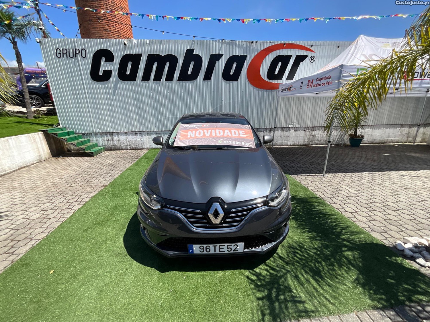 Renault Mégane 1.5 Blue dCi GT Line EDC — fotografia 10