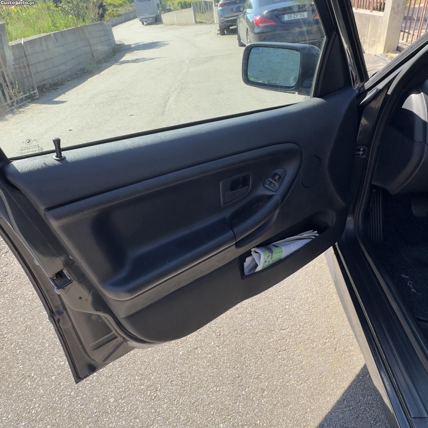 BMW 318 E36 — fotografia 7