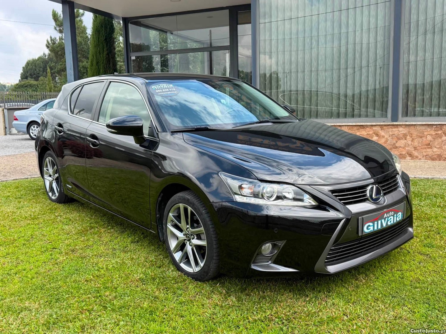 Lexus CT 200h Executive+ — photo 3