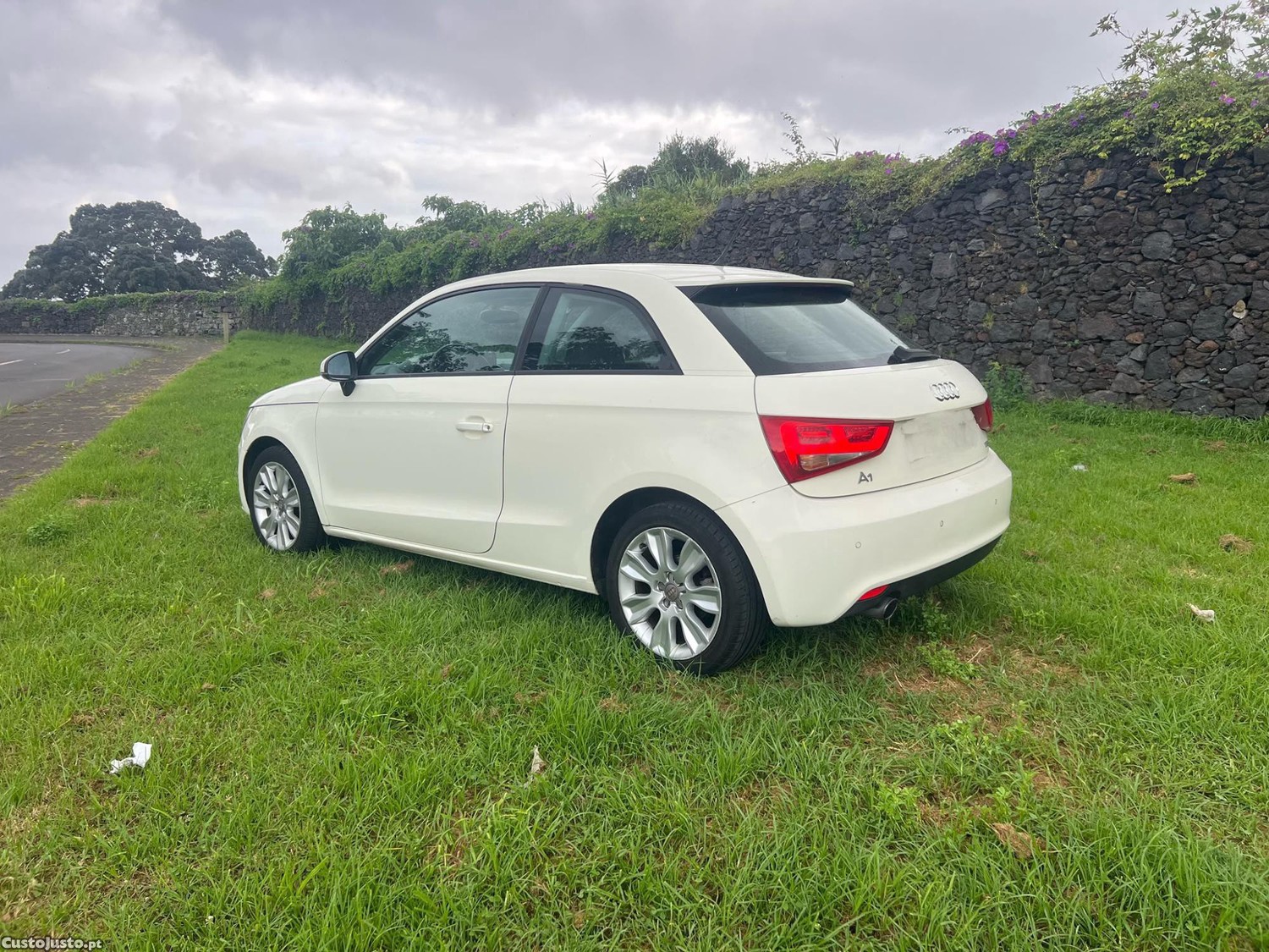 Audi A1 1.2 Com 106.000KM — fotografia 6