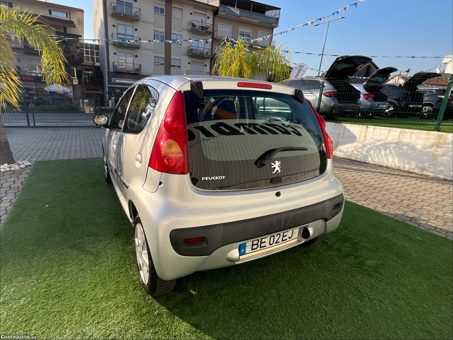 Peugeot 107 1.0 Urban — fotografia 7