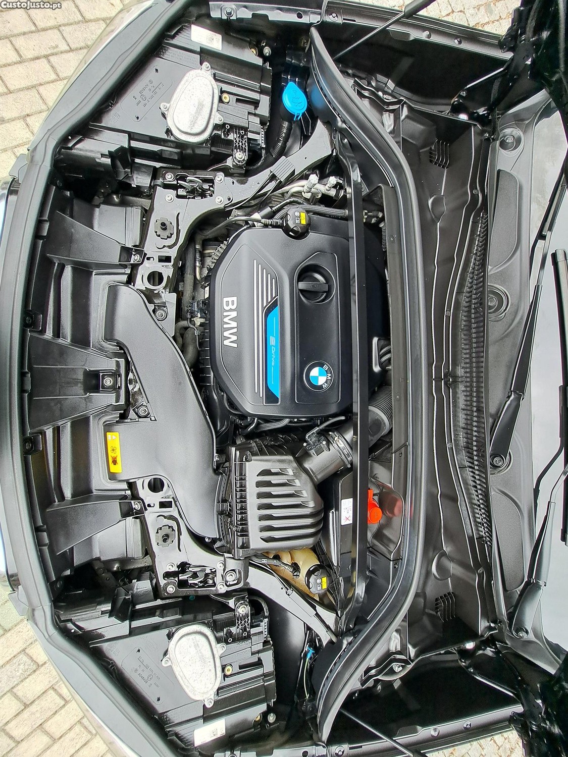 BMW X1 25 e xDrive Corporate Edition — fotografia 3