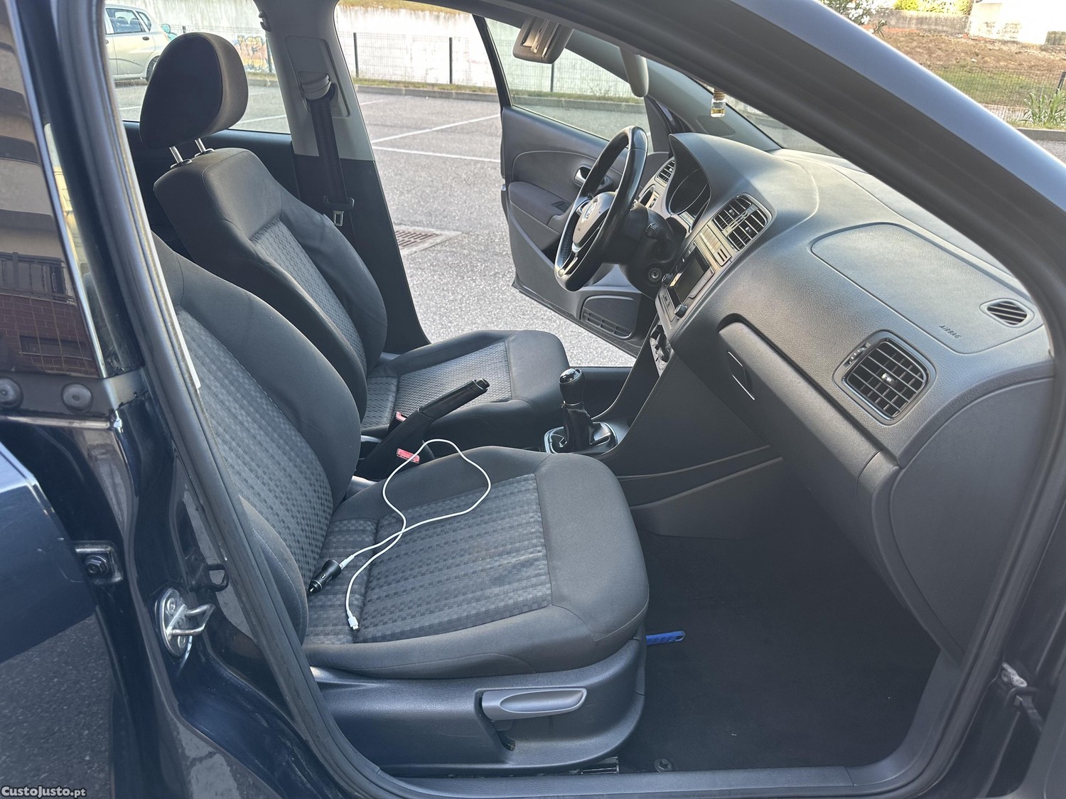 Volkswagen Polo 1.4 TDI BLUEMOTION — fotografia 2