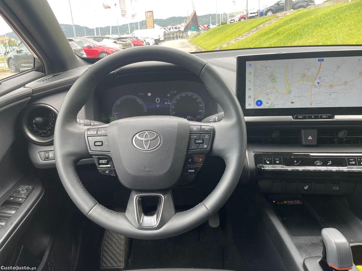 Toyota C-HR 2.0 HDF Plug-in Square Collection — fotografia 8