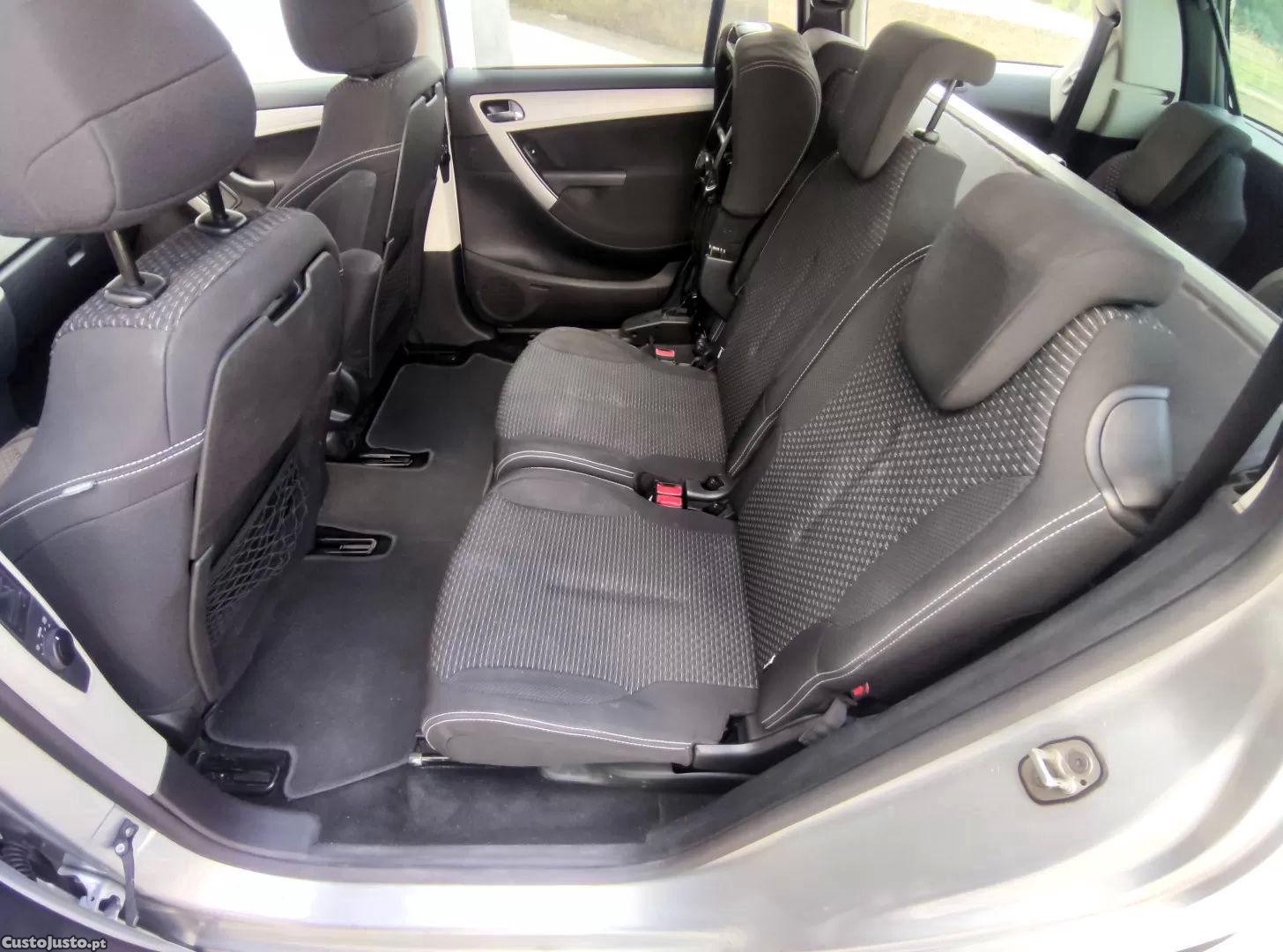Citroën C4 Grand Picasso 1.6 hdi dynamique — fotografia 8