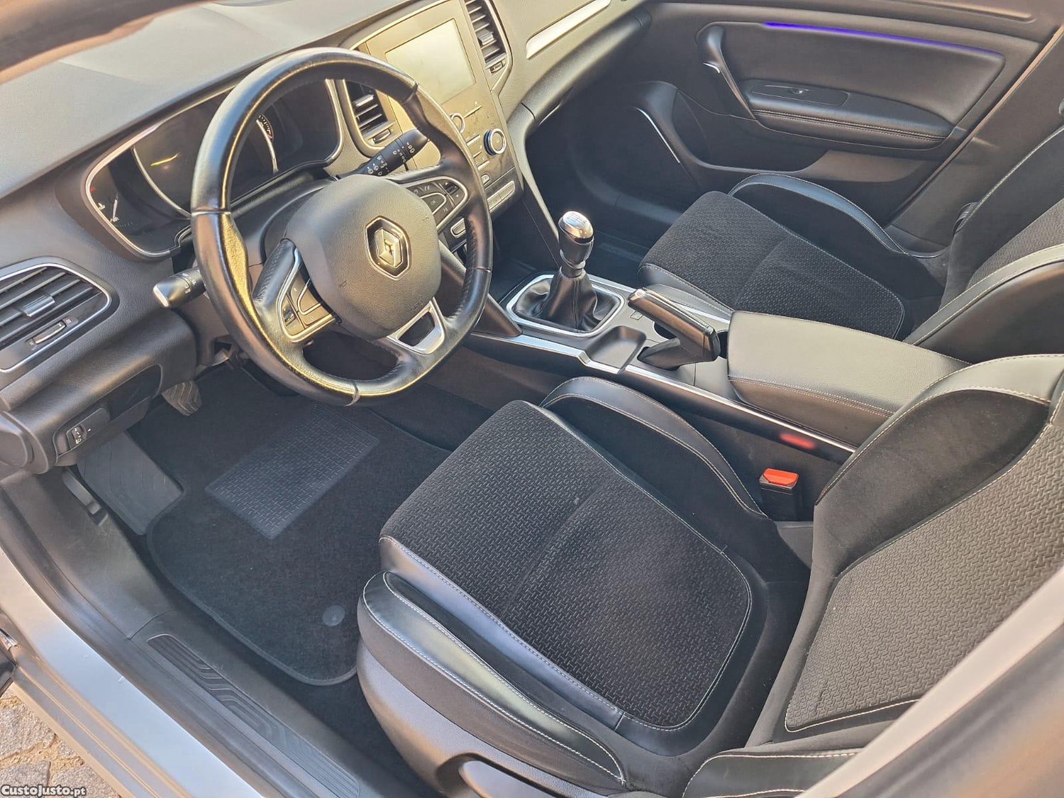 Renault Mégane 1.5 dCi Sport Tourer — fotografia 6