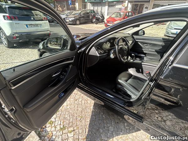BMW 520 Xdrive — fotografia 5