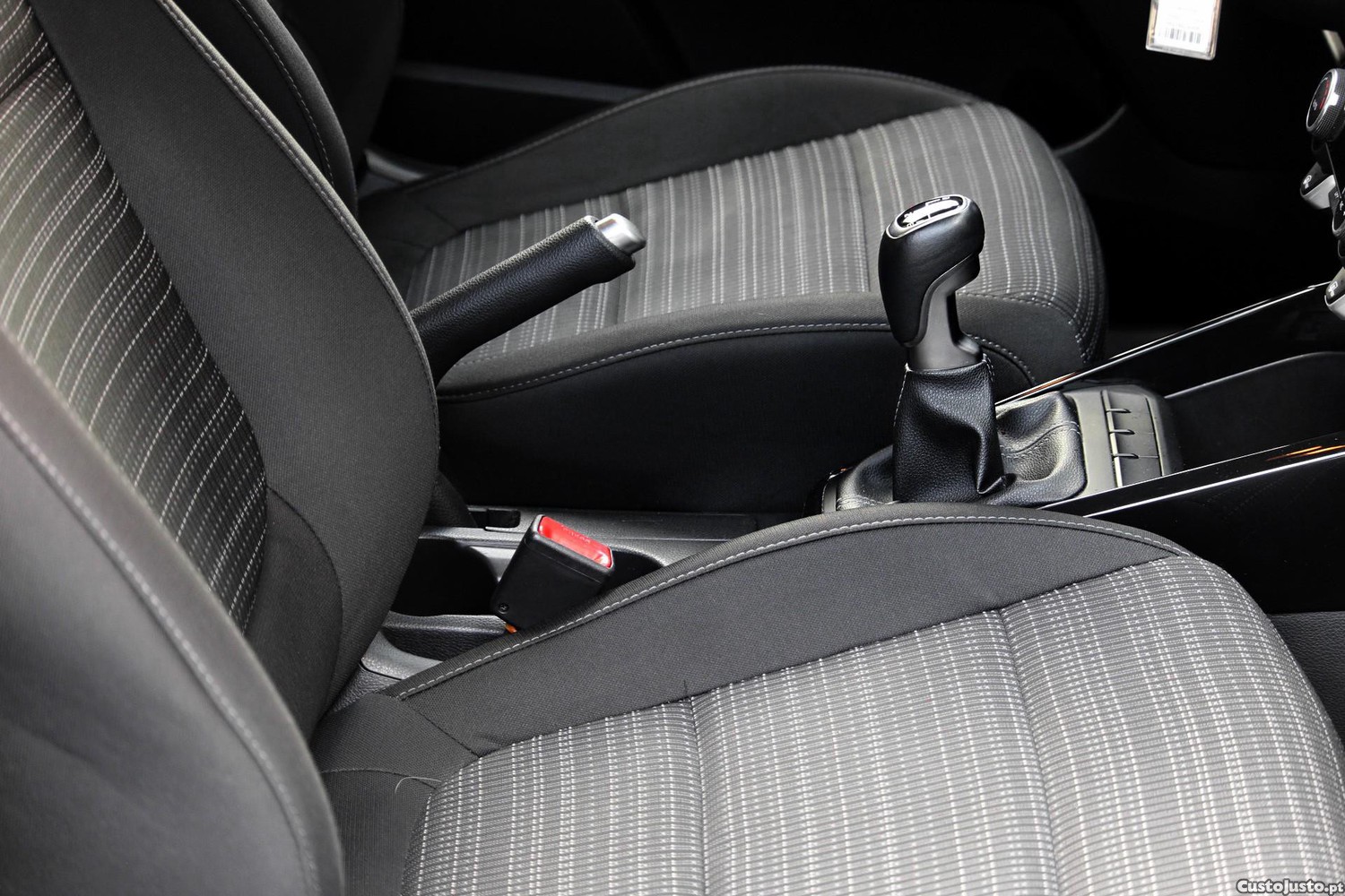 Kia Stonic 1.0 T-GDi Drive — fotografia 13