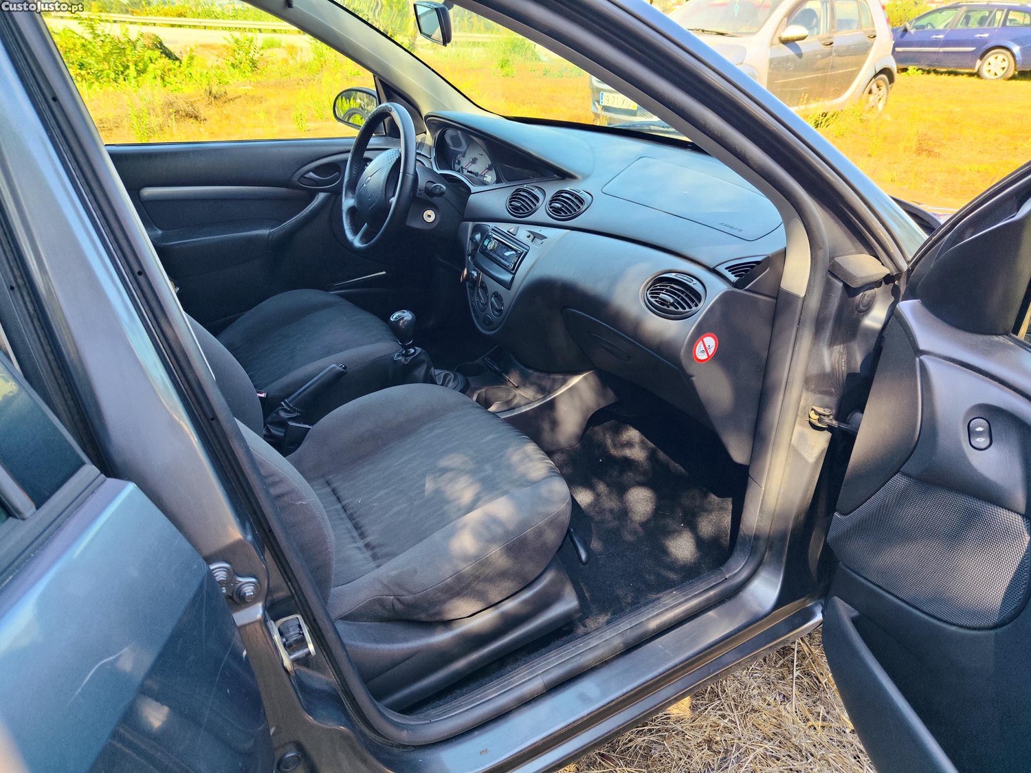 Ford Focus SW 1.8TDDI — fotografia 7