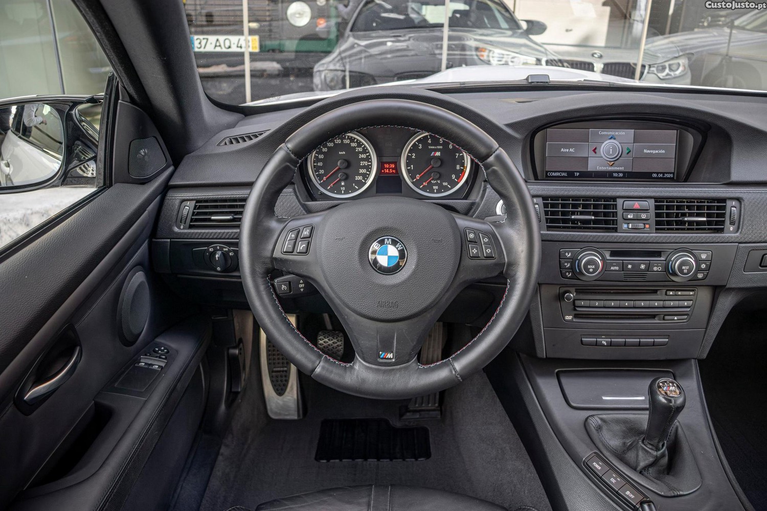 BMW M3 V8 4.0 Coupé — fotografia 18