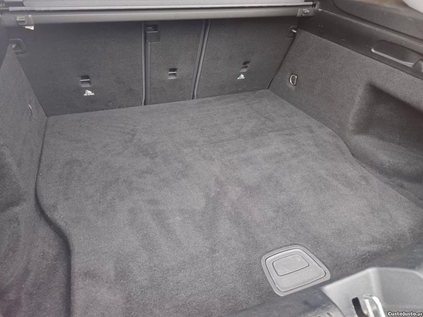Mercedes-Benz CLA 250 E 8g-dct edition progressive line — fotografia 6