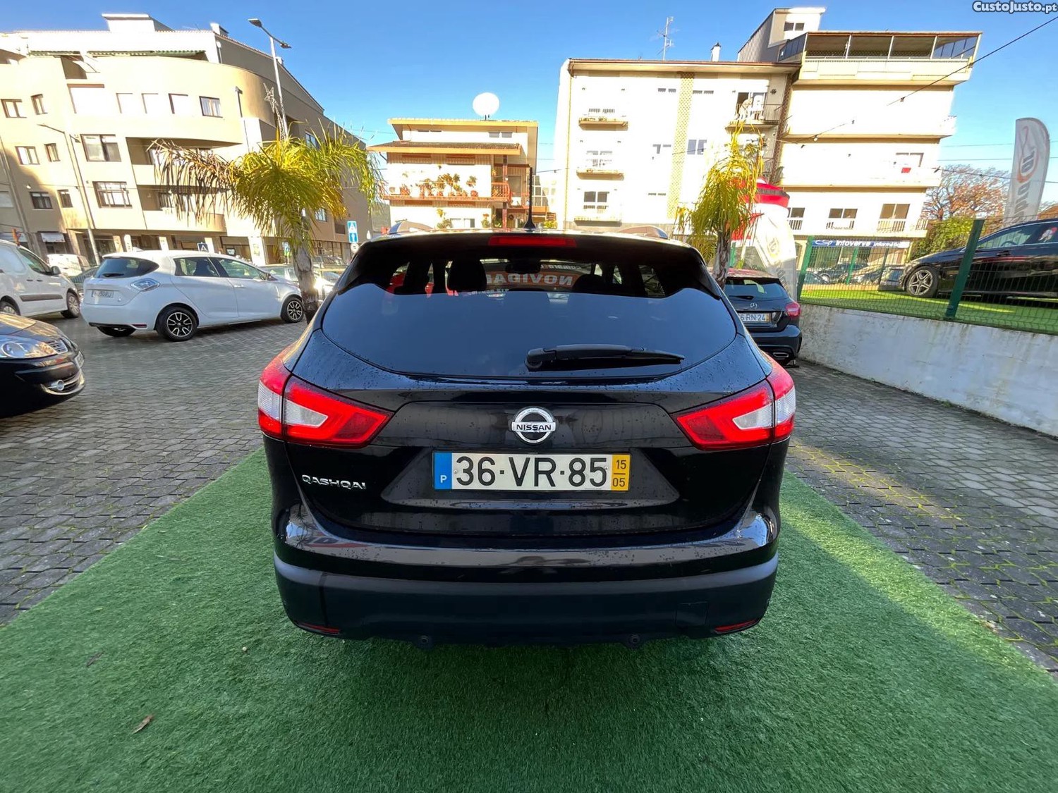 Nissan Qashqai — fotografia 8
