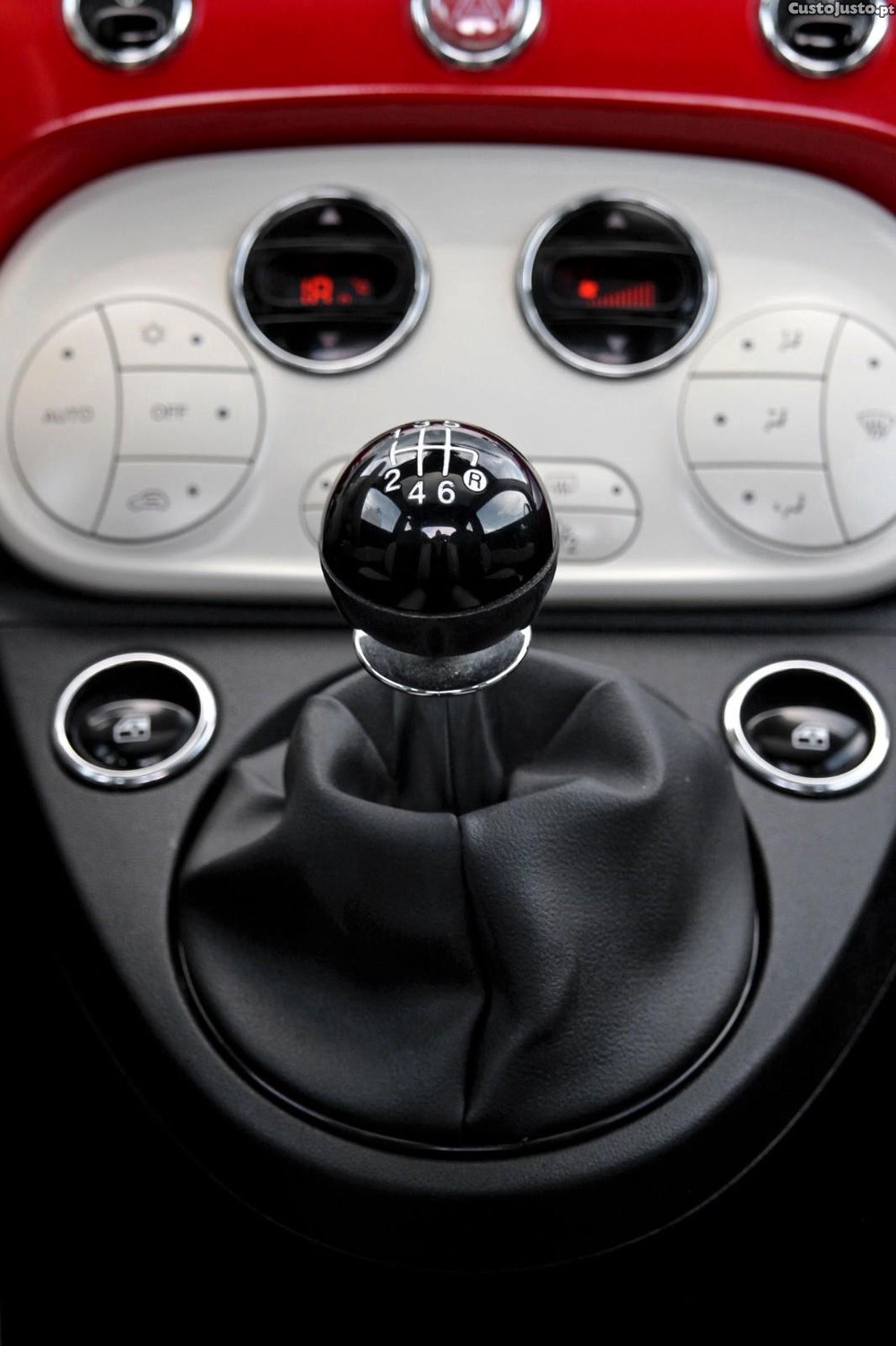 Fiat 500 1.0 Hybrid Dolcevita — fotografia 4