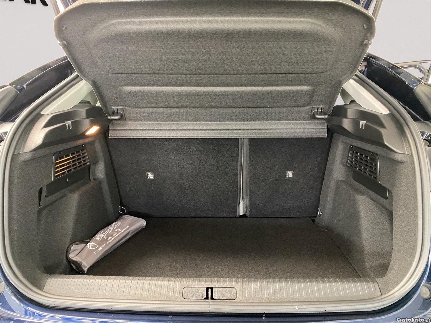 Citroën C4 1.2 Hybrid Plus e-DSC6 — fotografia 3