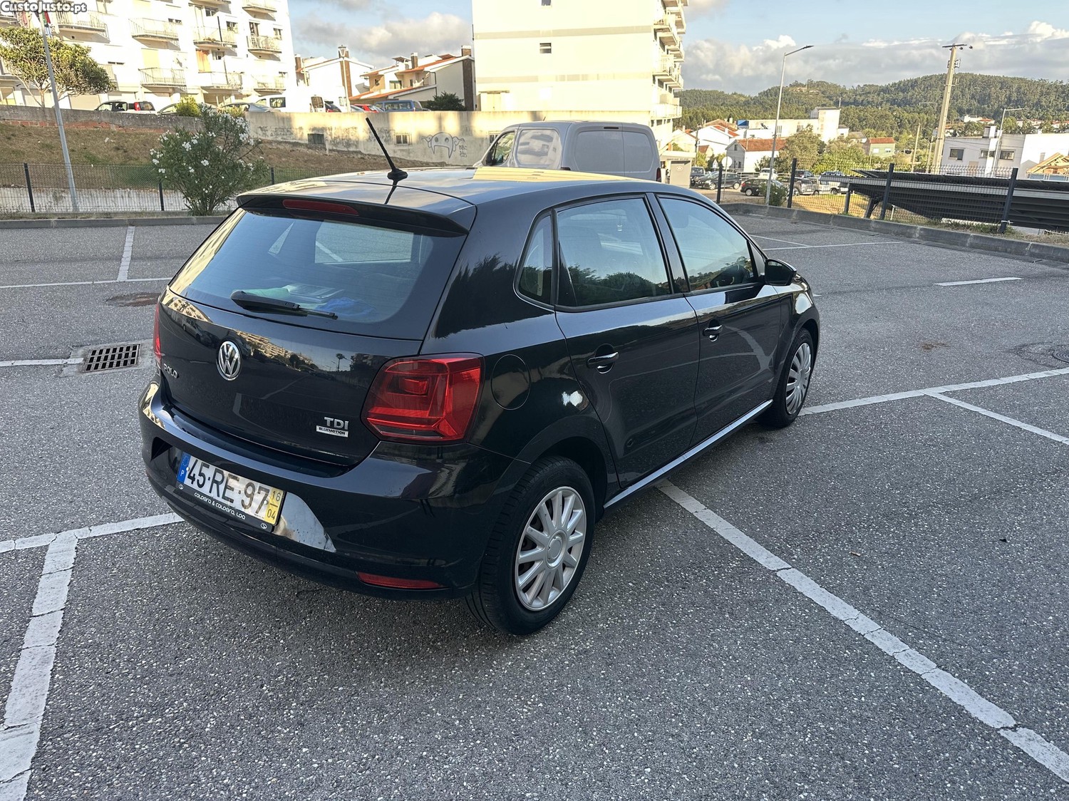 Volkswagen Polo 1.4 TDI BLUEMOTION — fotografia 5