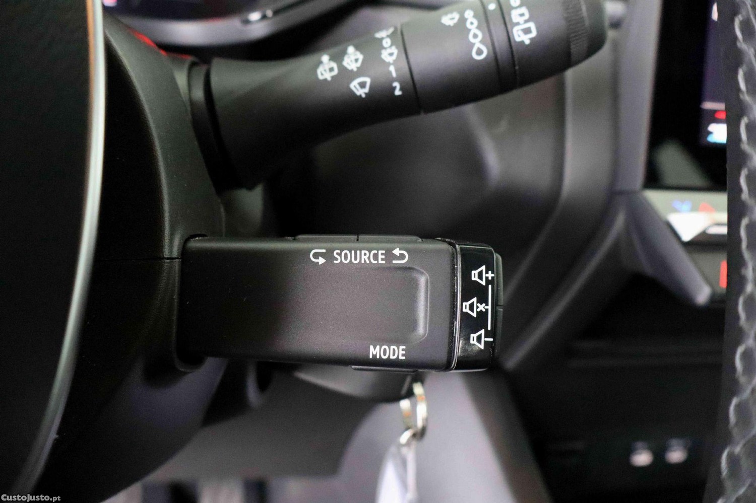 Renault Captur 1.0 TCe Evolution Bi-Fuel — fotografia 12
