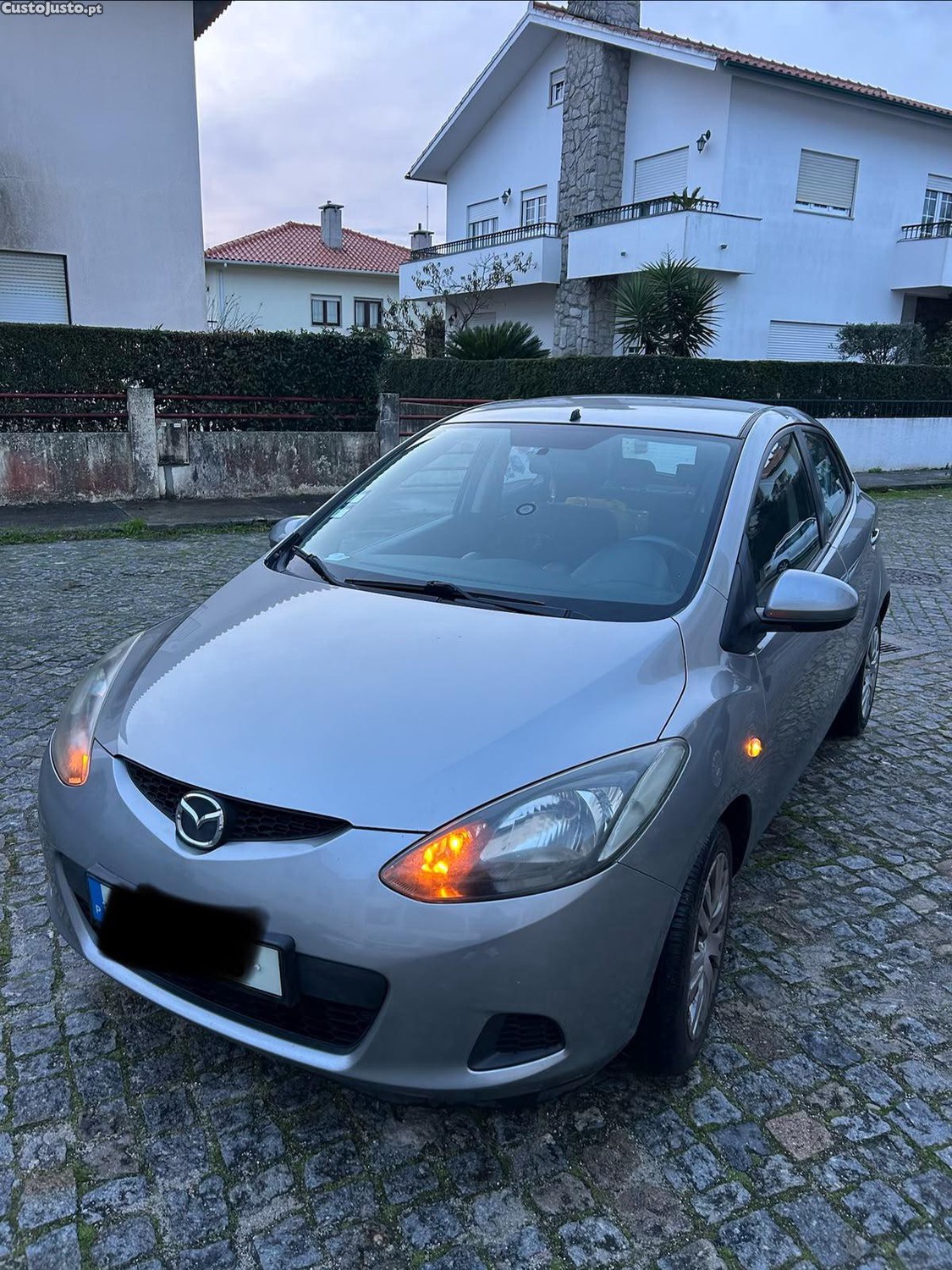 Mazda 2 Manual mzr — fotografia 3
