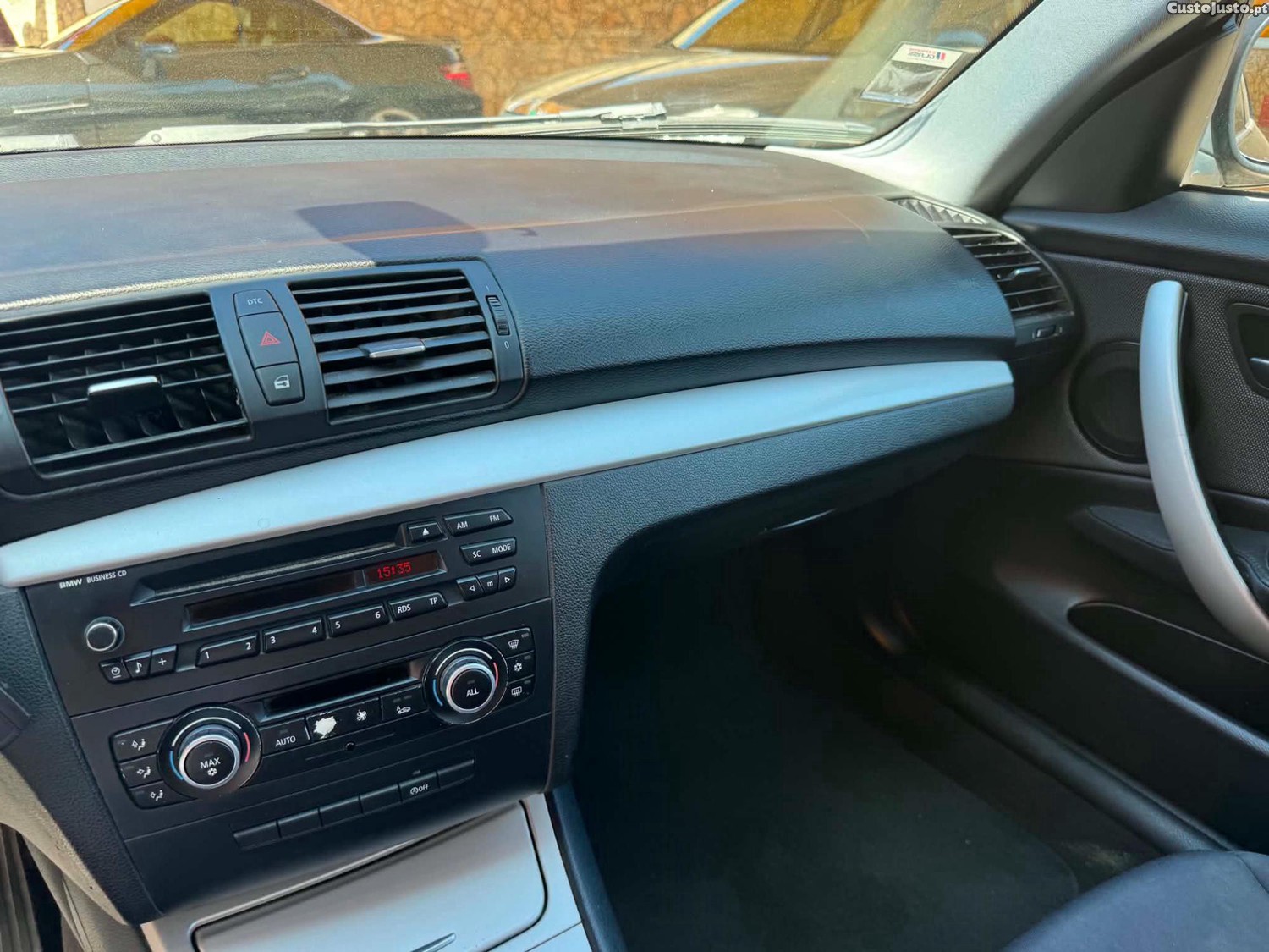 BMW 116 d — fotografia 3