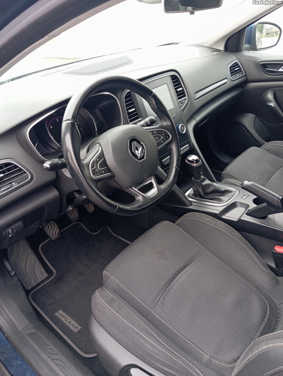 Renault Mégane Sporttourer — fotografia 4