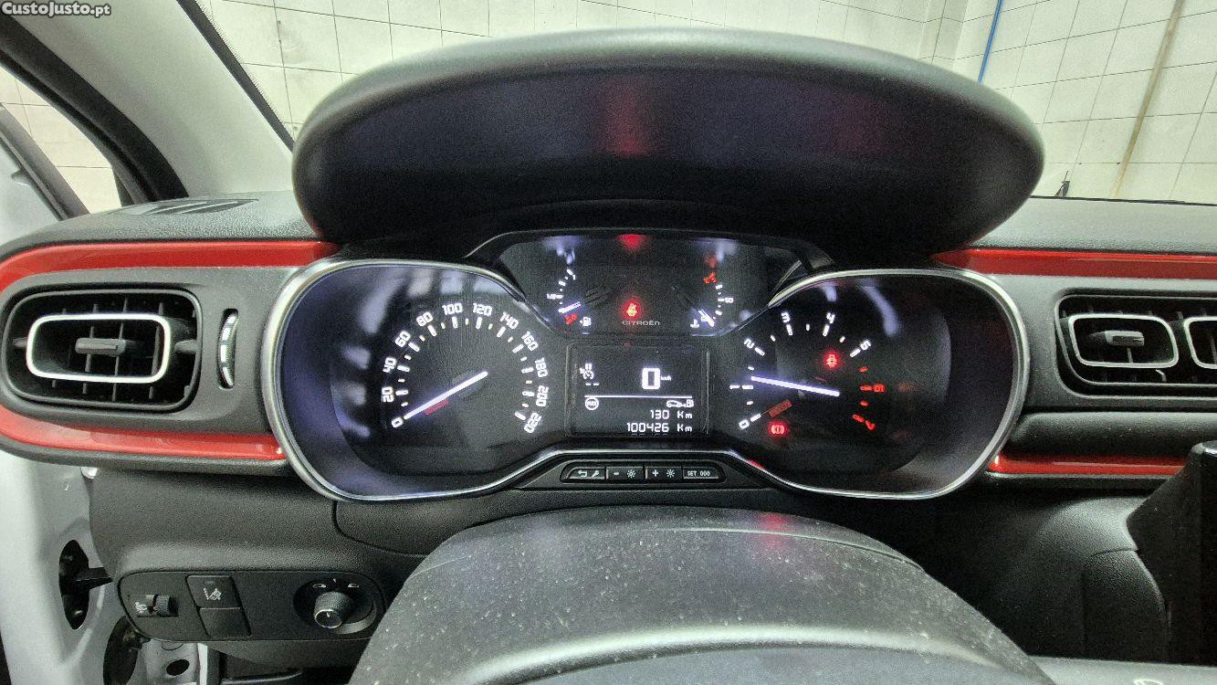 Citroën C3 1.2 Puretech 110cv — fotografia 4