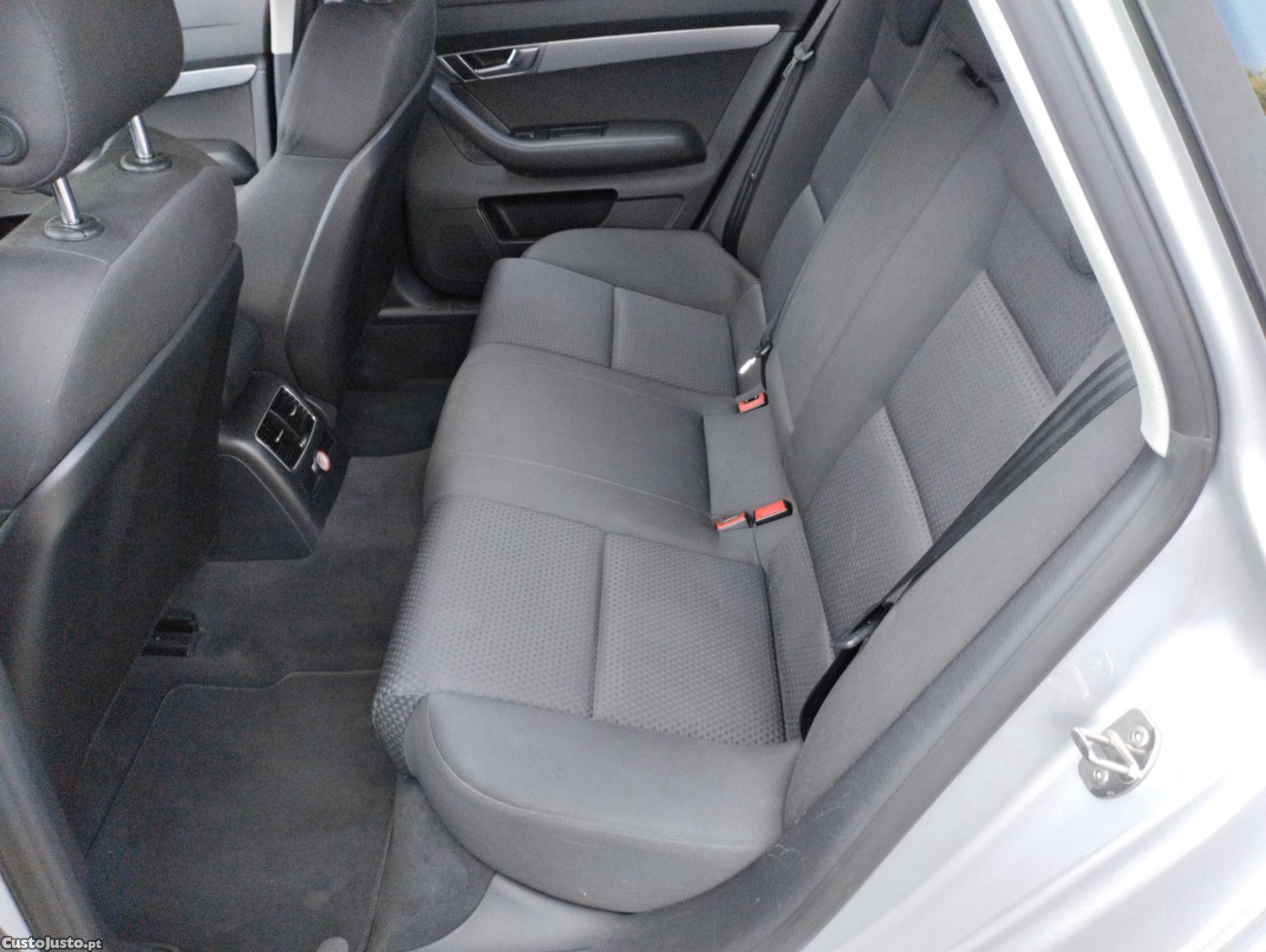 Audi A6 Sedan 2.0 TFSI 170cv Sport Multitronic c/ GPS - c/ Garantia - COMO NOVO — fotografia 15