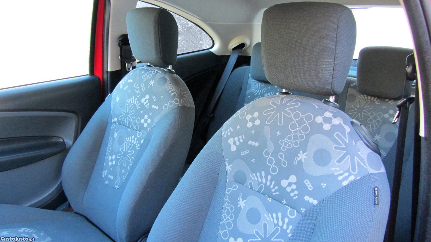 Ford KA - 65.000km — fotografia 8