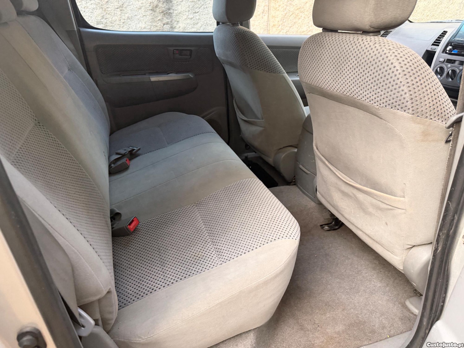 Toyota Hilux Invincible D4D 170 Auto — fotografia 5