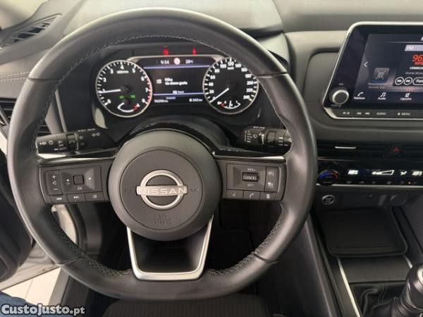 Nissan Qashqai 1.3 DIG-T — fotografia 3