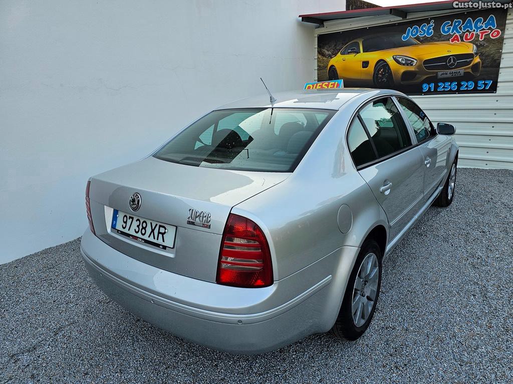 Skoda Superb 1.9Tdi PD 130cv 07/2004 — fotografia 10