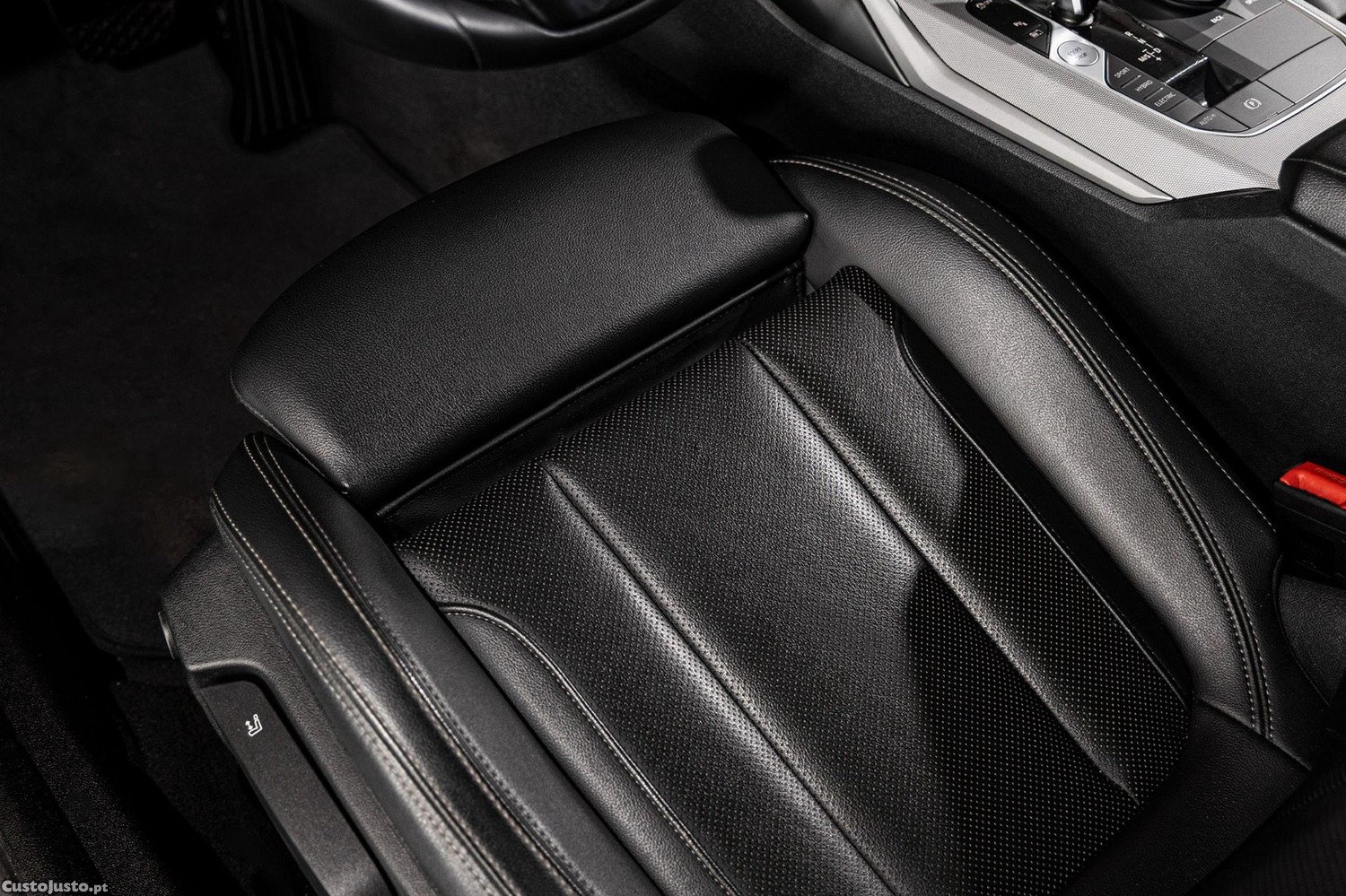 BMW 320 e Line Sport Auto — fotografia 7