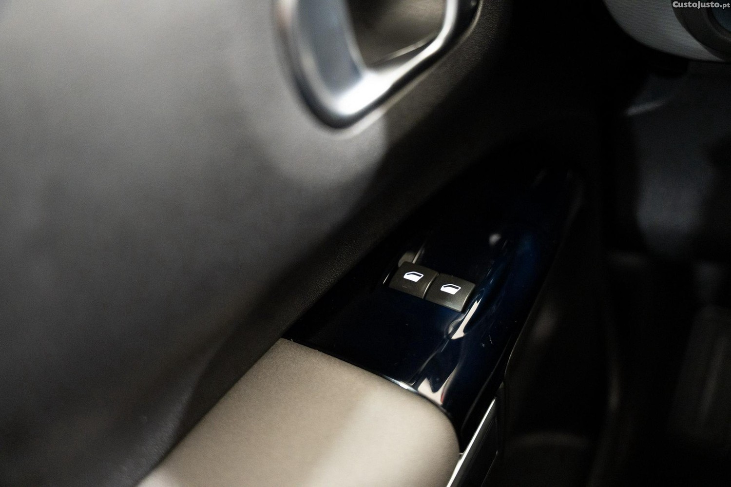 Citroën C4 Cactus 1.2 PureTech Origins — fotografia 8