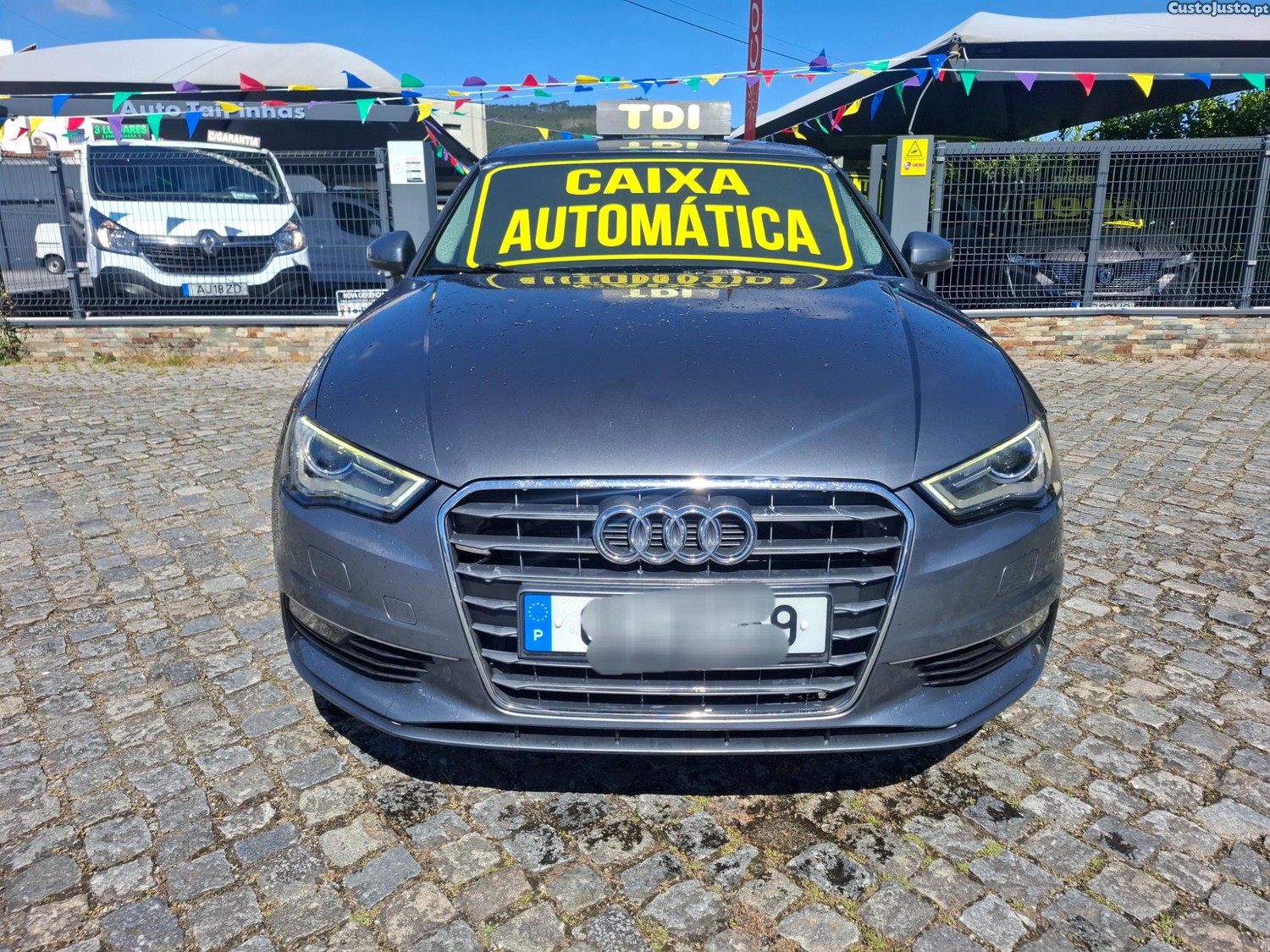 Audi A3 1.6TDI LIMOSINE CX AUTOMATICA - 15 foto 4