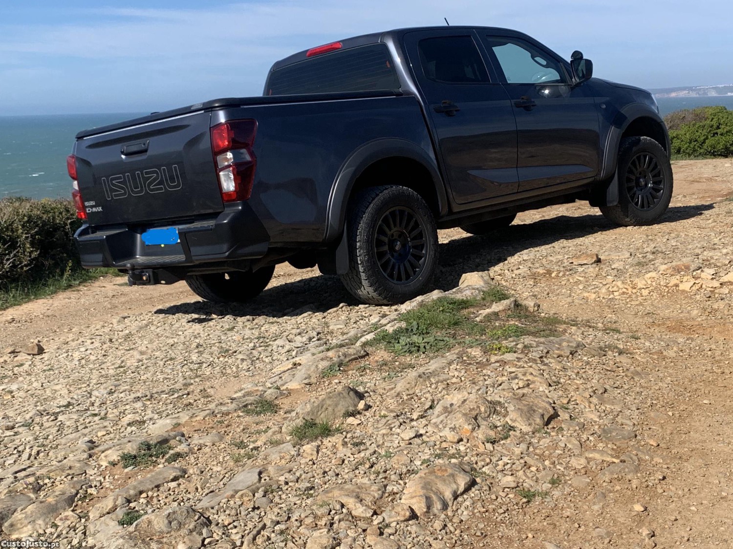 Isuzu D-Max 4WD - 21 foto 4