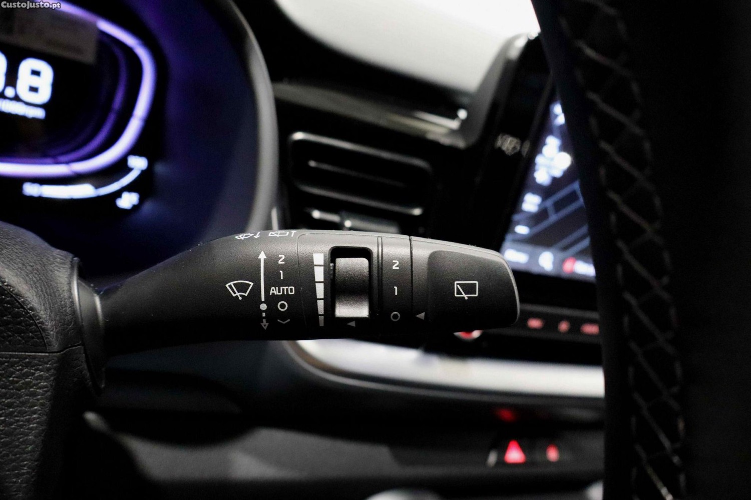 Kia Stonic 1.0 T-GDI Drive — fotografia 12