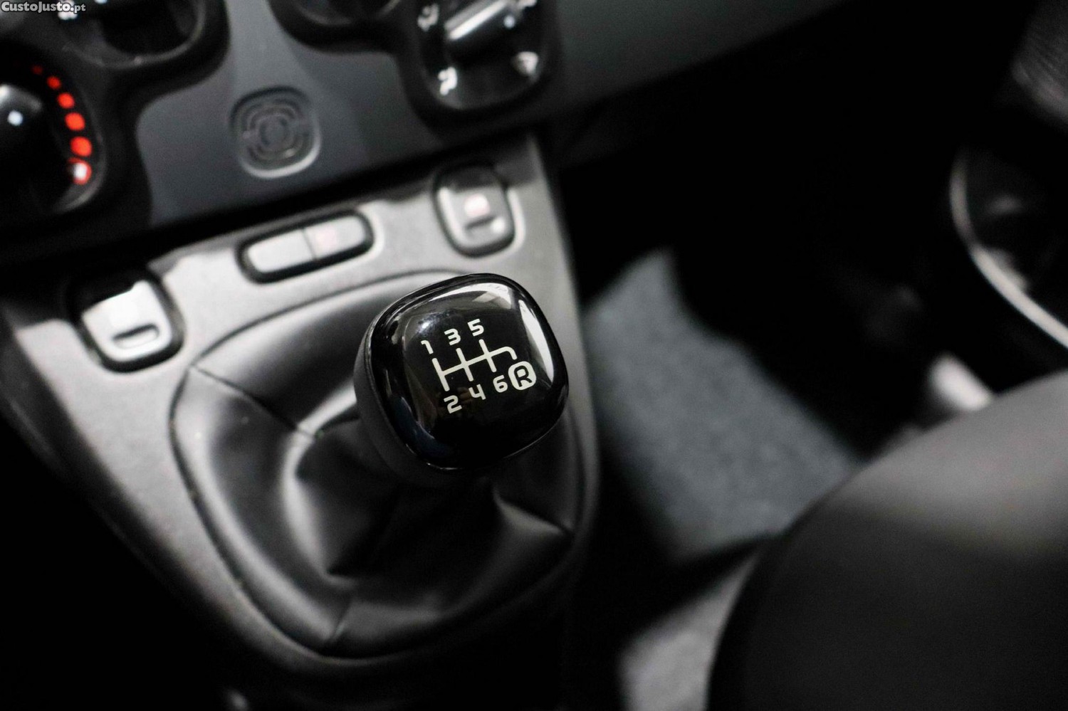 Fiat Panda 1.0 Hybrid City Life — fotografia 4
