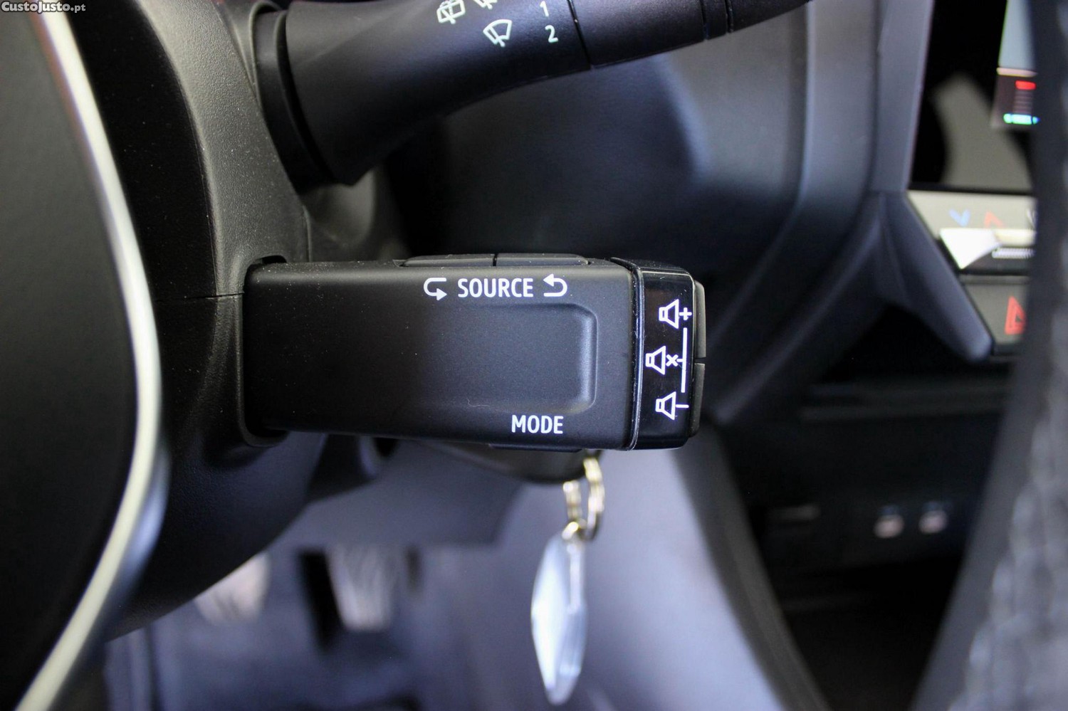 Renault Captur 1.0 TCe Evolution Bi-Fuel — fotografia 12