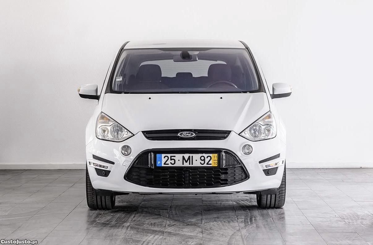 Ford S-Max Titanium — fotografia 11