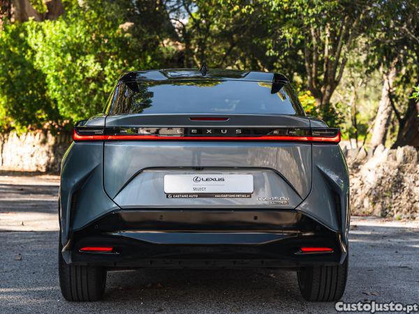 Lexus RX RZ 450e Luxury Bito — fotografia 35