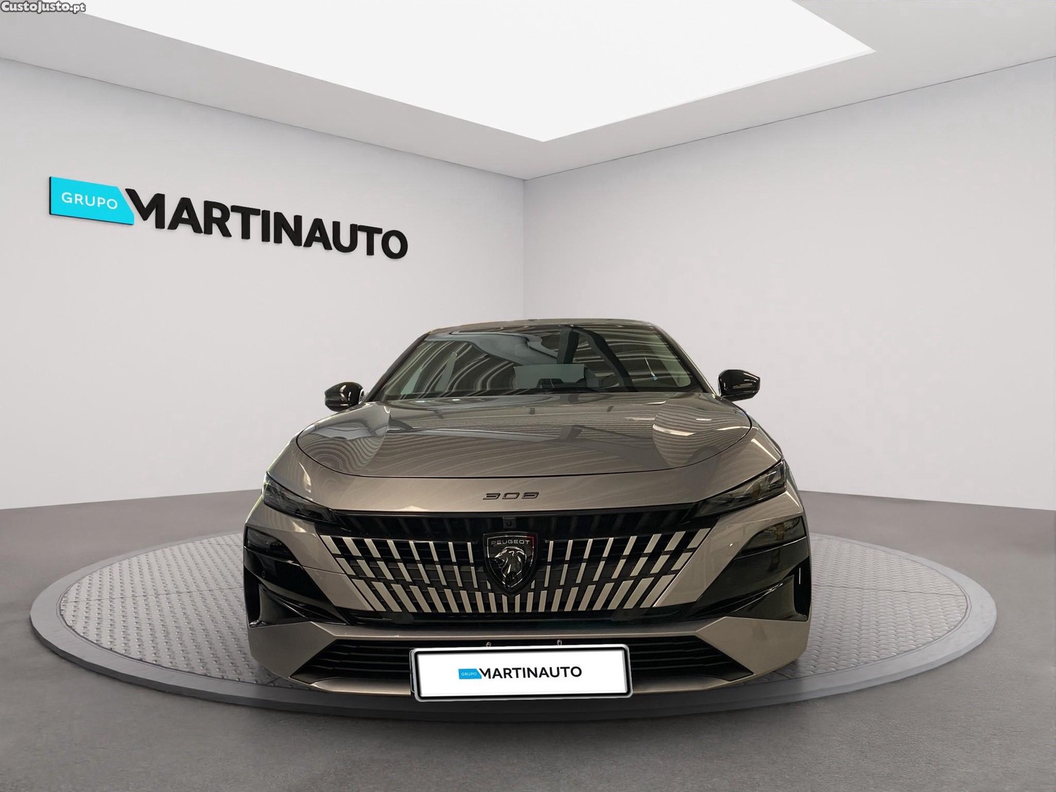 Peugeot 308 SW 1.2 Hybrid Allure e-DCS6 — fotografia 21