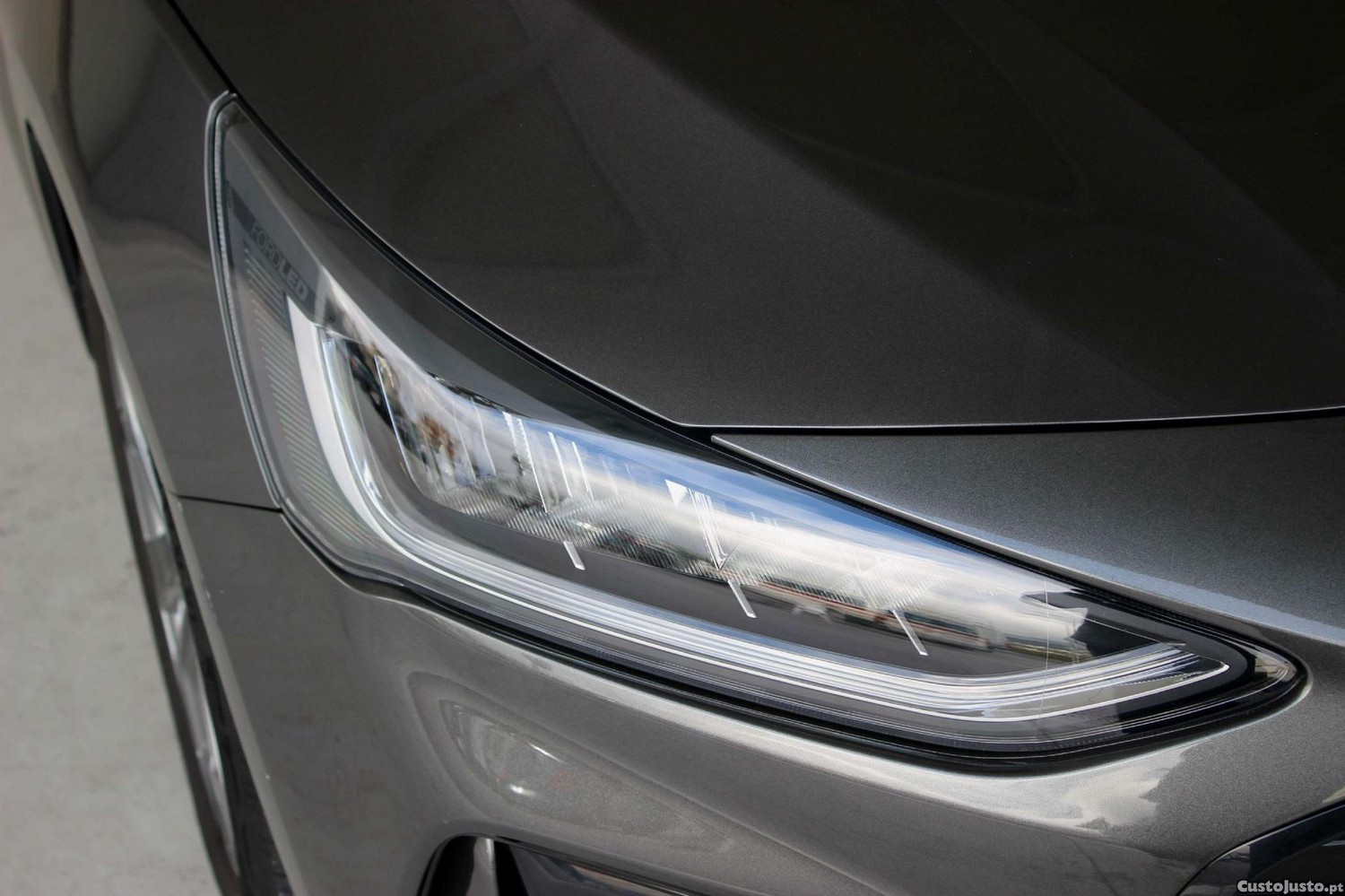 Ford Focus SW 1.0 EcoBoost MHEV ST-Line X Aut. — fotografia 27