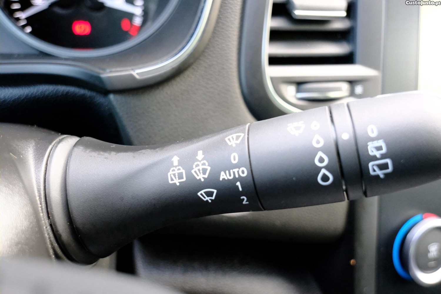 Renault Mégane Sport Tourer 1.5 Blue dCi Limited — fotografia 8