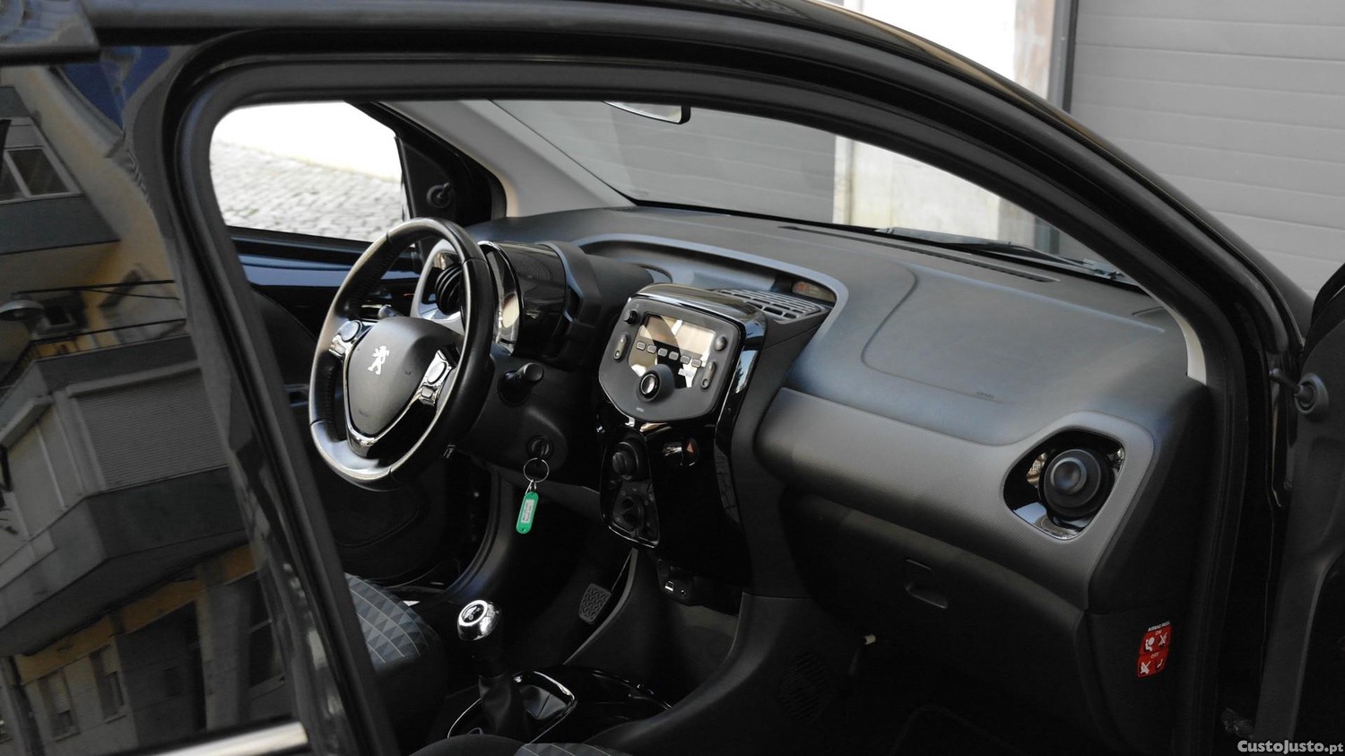 Peugeot 108 1.0 e-VTi Active — fotografia 7