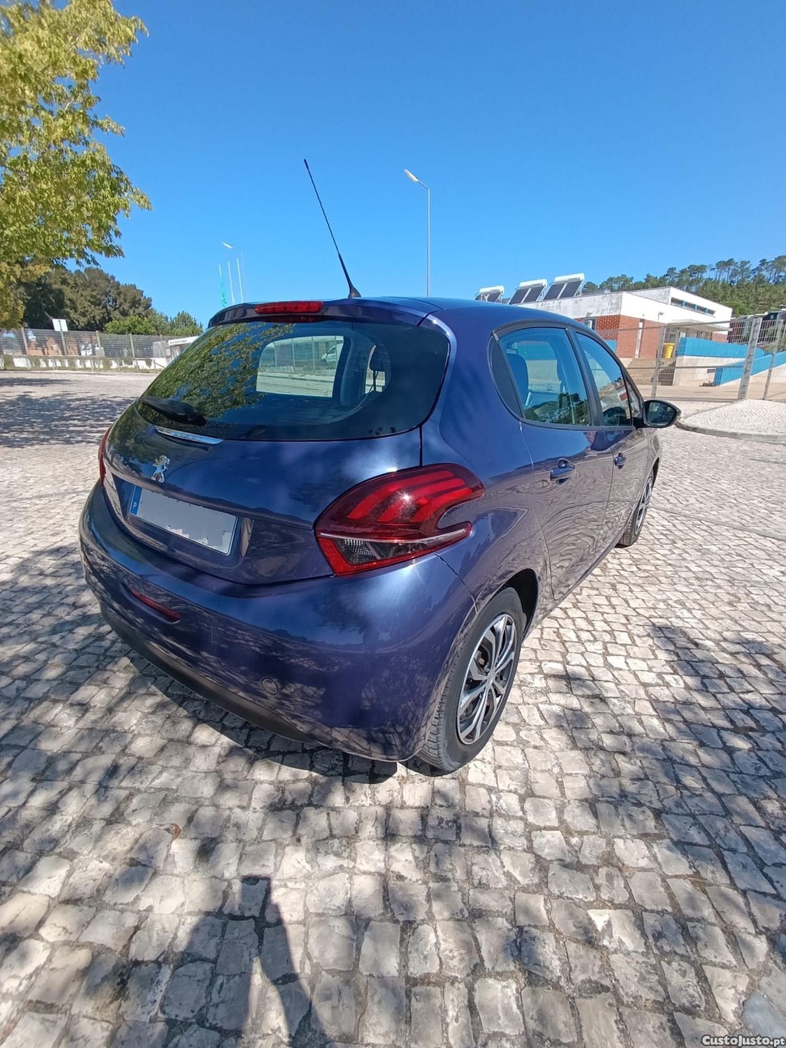 Peugeot 208 1.0 VTi — fotografia 4