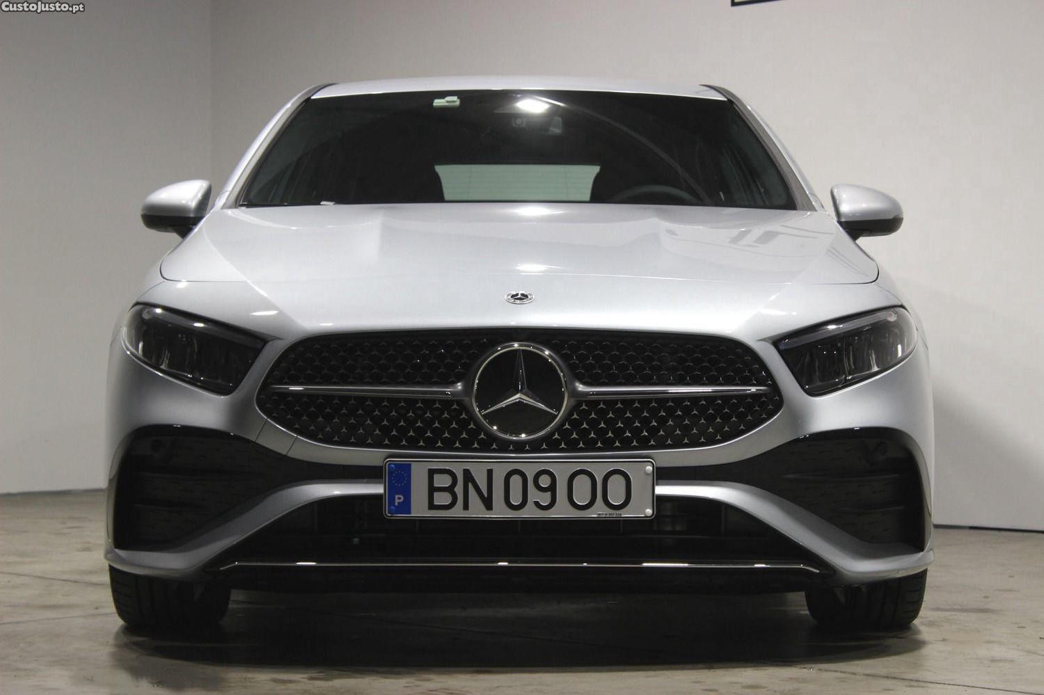 Mercedes-Benz A 180 D AMG LINE AUT. — fotografia 29
