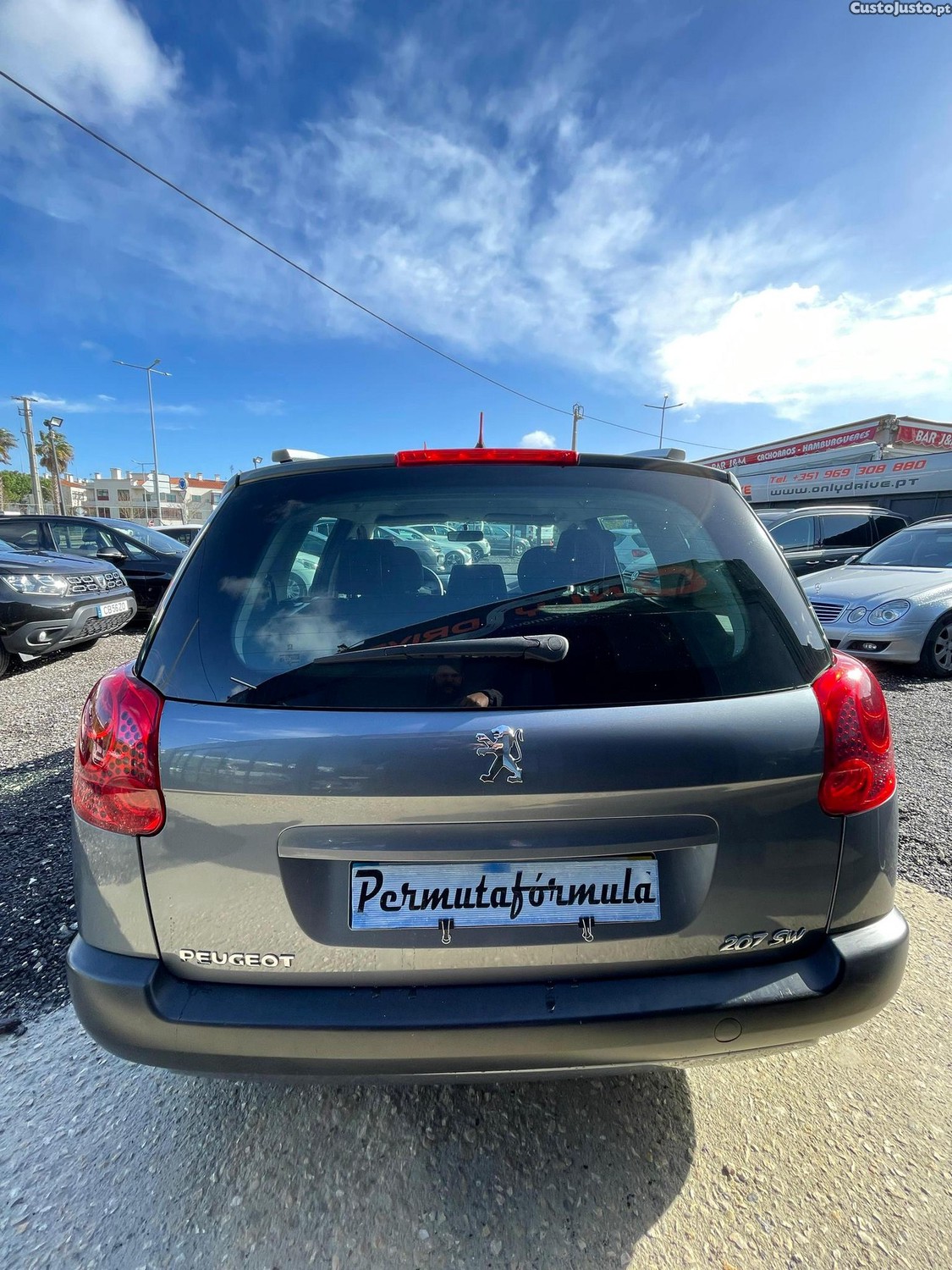 Peugeot 207 1.4 gasolina — fotografia 3
