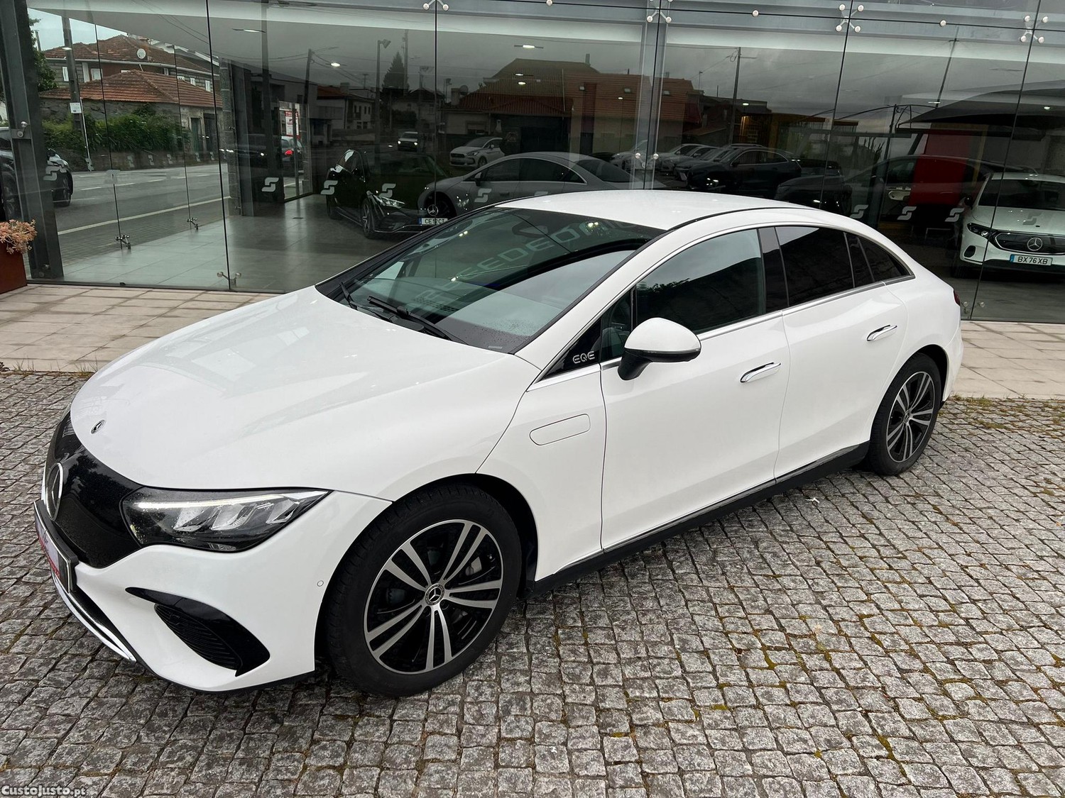 Mercedes-Benz EQE Edition — fotografia 16