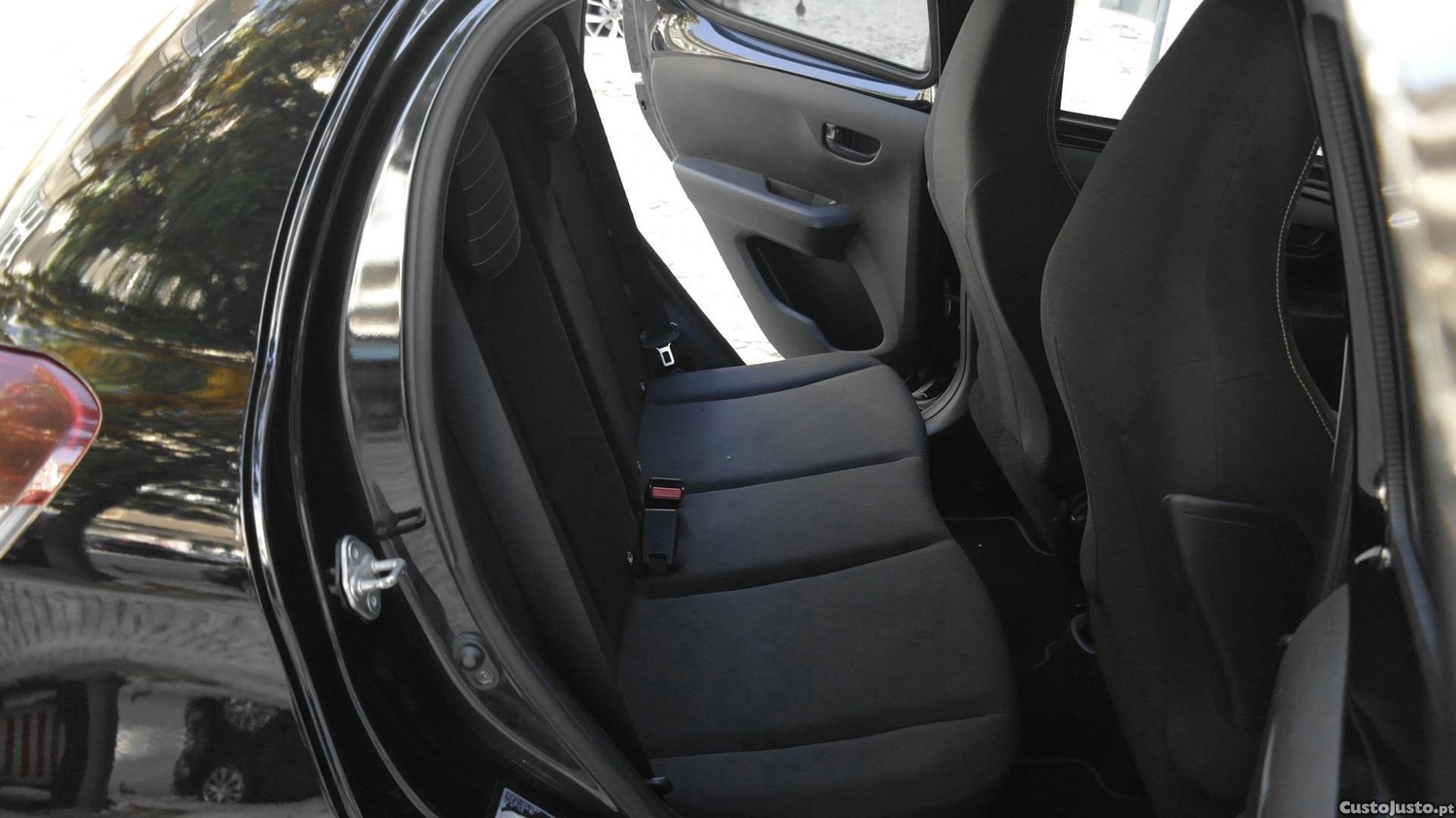 Peugeot 108 1.0 e-VTi Active — fotografia 14