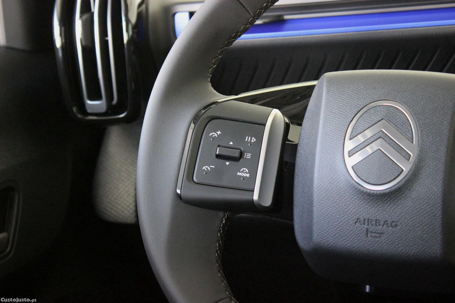 Citroën e-C3 44 kWh Plus — fotografia 17